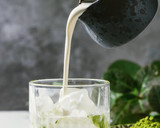 Foto del paso 3 de la receta: Té matcha con leche y canela
