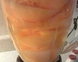 A picture of step 3 of agua de melon (cantalope).