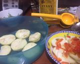 Foto del paso 1 de la receta: Sopa de vegetales con leche de coco y curry 🥥🍆🍲