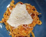 Foto del paso 7 de la receta: Tallarines con Guanciale, Salsa de Tomate y Bechamel