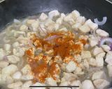A picture of step 6 of Chicken Cheese Fajita Sandwich.