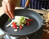 無敵下飯家常菜~蔥燒豆腐!(影片食譜)的食譜步驟3照片