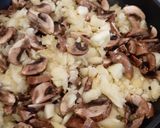 Une image de l'étape 5 de Courgettes rondes farcies à la ricotta et aux champignons.