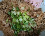 Foto langkah ke 6 dari resep Bihun Goreng Telur Orak Arik.