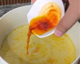 Foto langkah ke 4 dari resep Saffron Portuguese Egg Tart.