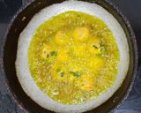 A picture of step 3 of Cheese corn balls.