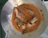 Foto langkah ke 4 dari resep Telur Puyuh & Ikan Gabus masak Medok.