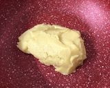 A picture of step 2 of Kesar Mawa Peda.