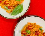 Foto del passaggio 2 della ricetta Risotto al pomodoro