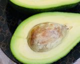A picture of step 1 of Avocado milk shake 🥑.