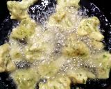 A picture of step 4 of Cauliflower fritters.