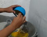 Foto langkah ke 3 dari resep Nasi Goreng Nuget Sosis.