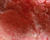 Foto langkah ke 4 dari resep Getuk lindri merah putih tanpa cetakan.