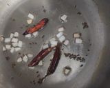 A picture of step 2 of Coriander and garlic khichdi.