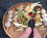 รูปขั้นตอนการทำที่ 3 ของ ส้มตำเห็ด #กินผักรักสุขภาพ2