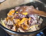 Gambar langkah 1 resipi Daging Hitam Manis.