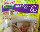 Salmon & Kang Kong in Tamarind Broth : Filipino Sinigang : Savoury Sour Soup vs Tom Yum recipe step 5 photo