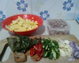 Foto langkah ke 1 dari resep Oseng Cumi asin dengan jagung manis.
