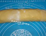 Foto langkah ke 5 dari resep Pizza Roll.
