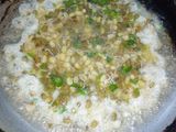 स्प्राउट्स ऑम्लेट (sprout omelette recipe in marathi)