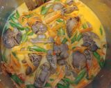 Foto langkah ke 3 dari resep Buncis, wortel dan ati ampela kuah santan.