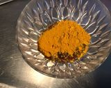 Une image de l'étape 1 de Marinade à la moutarde croquante,curcuma,citron et persil.