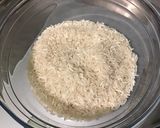 Une image de l'étape 1 de Dôme de riz basmati au bouillon de black tiger et curry.