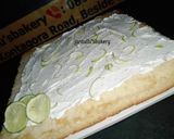 A picture of step 5 of Mayonnaise lemon cream sheet cake.