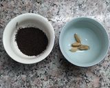 A picture of step 1 of Cardamom tea.