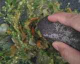 Foto langkah ke 6 dari resep Terong & Pindang Cabe Ijo.