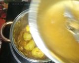 A picture of step 3 of Potato Egg Curry.