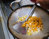 Foto langkah ke 5 dari resep Udang Crispy Saus Telur Asin.