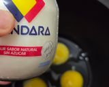 Foto del paso 1 de la receta: Torta de yogur estilo torta matera, que es... ¡un golazo! ⚽ ¡Poné la pava que empieza el partido! 🧉