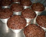 Foto langkah ke 6 dari resep Muffin pisang coklat.