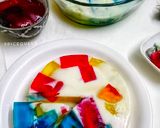 A picture of step 5 of Broken Glass Jelly Pudding.