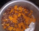 A picture of step 4 of Pumpkin mokimo.