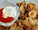 Foto langkah ke 5 dari resep Cumi Goreng Tepung.