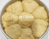 Foto langkah ke 6 dari resep Roti Sobek tanpa Mixer dan Oven.