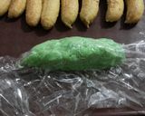 Foto langkah ke 6 dari resep Es Pisang Ijo.