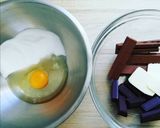 Une image de l'étape 1 de Cookies nuage aux 2 chocolats.