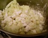 Foto del paso 3 de la receta Coliflor con bechamel gratinada