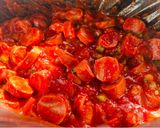 A picture of step 2 of Crockpot Chili Sauce Beef Sausages.