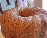 A picture of step 5 of Whole Grain Carrot- Zucchini Cake.