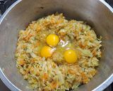 Foto del paso 1 de la receta: Tortilla de repollo y zanahorias al horno