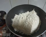A picture of step 5 of Atta Ka Halwa (Kadha Prasad).