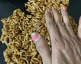 મમરાની ચીક્કી (Mamra Chikki Recipe In Gujarati) રેસીપી સ્ટેપ5ફોટો