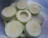 Rántott cukkini és egyéb zöldségek recept fázis 1 fotója