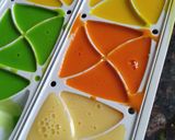 A picture of step 3 of Colourful fruits custard ice cream.