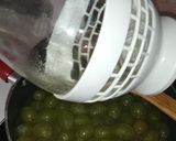صورة لخطوة 3 من وصفة مربى العنب