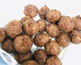 Foto langkah ke 2 dari resep 50. Semur bola bola daging.